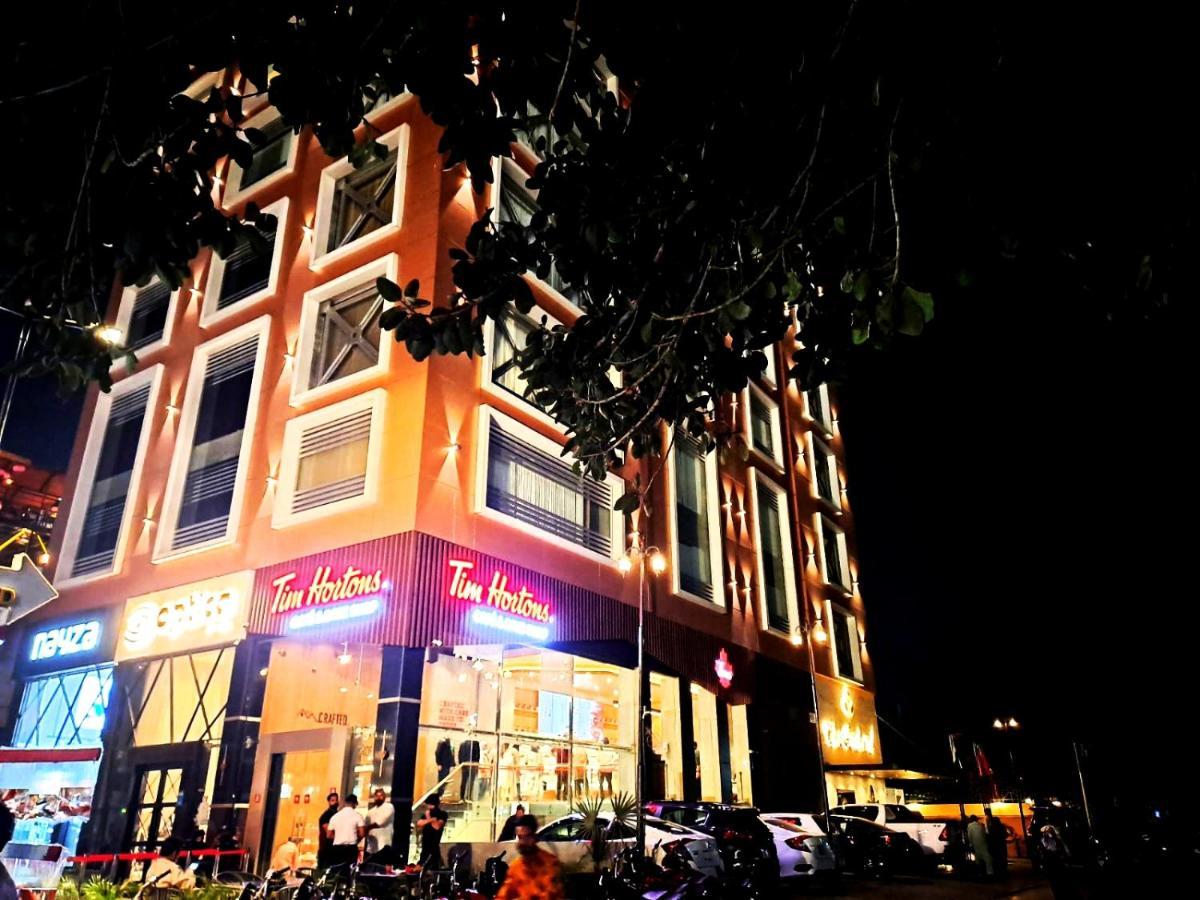 The Orchard Hotel لاهور المظهر الخارجي الصورة